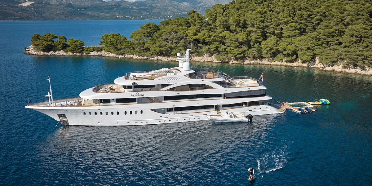 AETERNA yacht