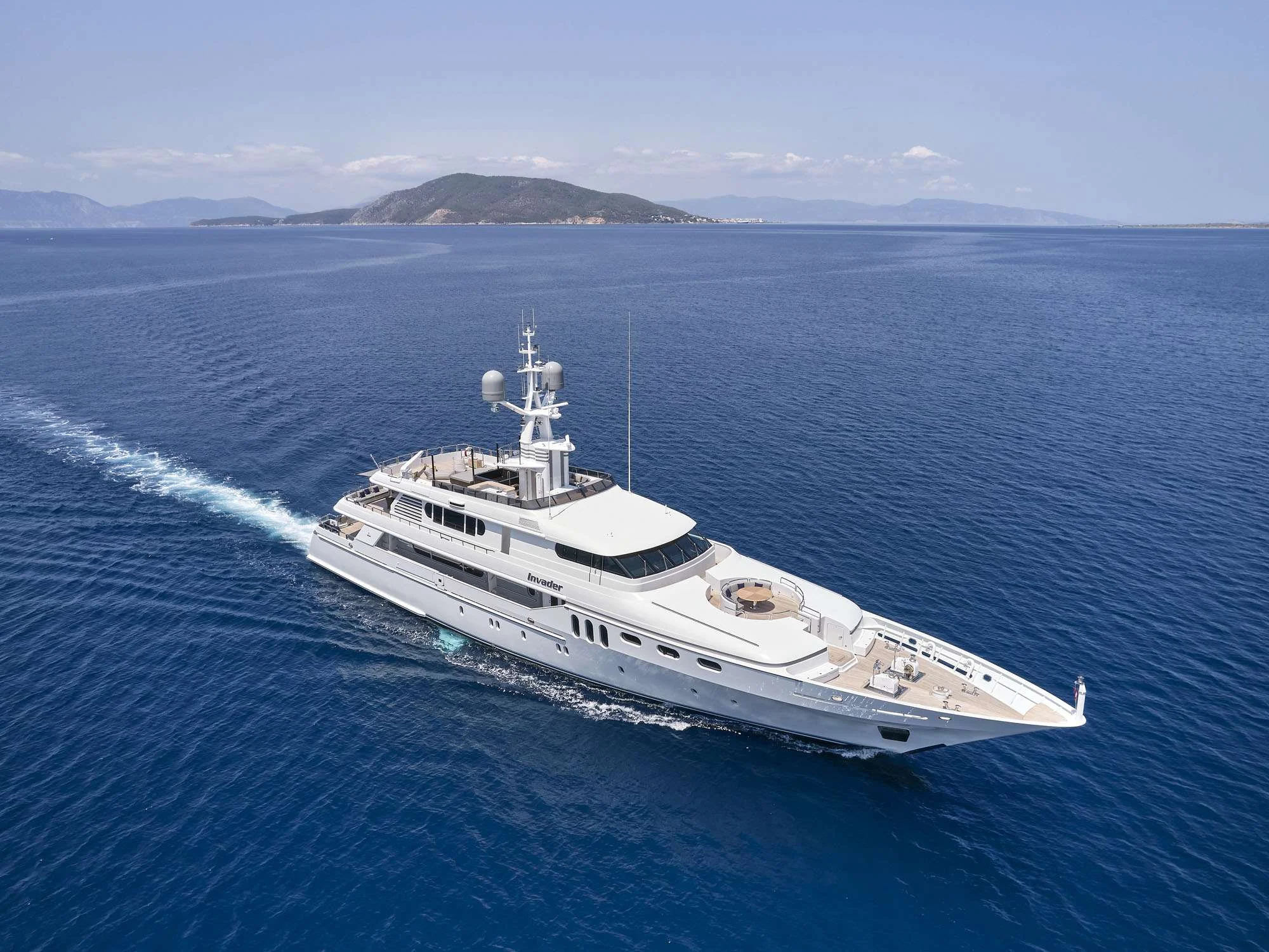 Invader, 164 ft Codecasa