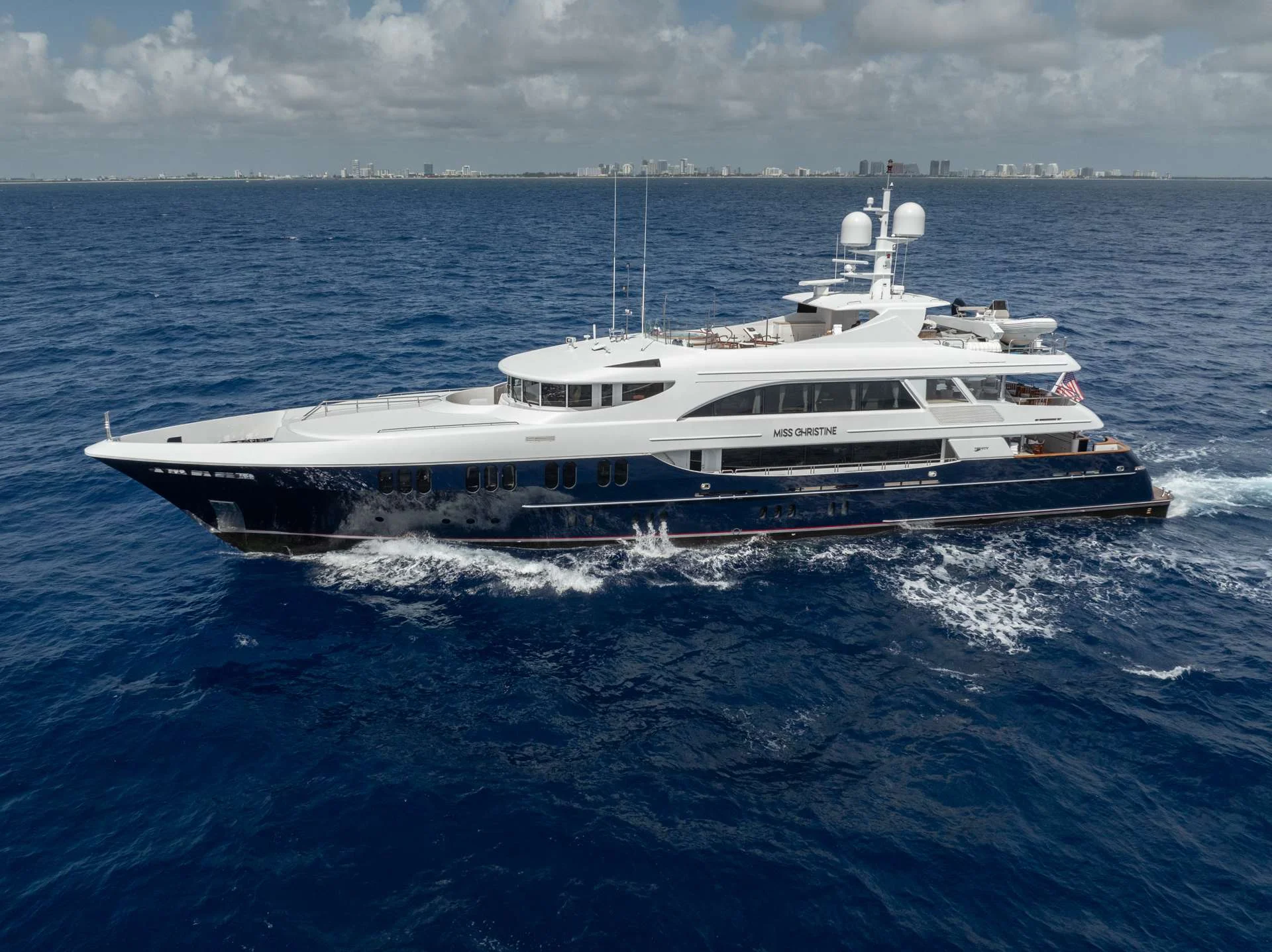 Miss Christine, 157 ft Trinity Yachts
