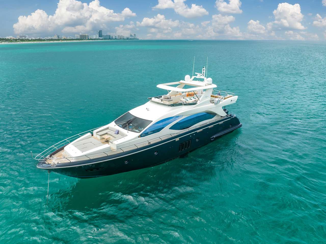 Sky, 84 ft Azimut