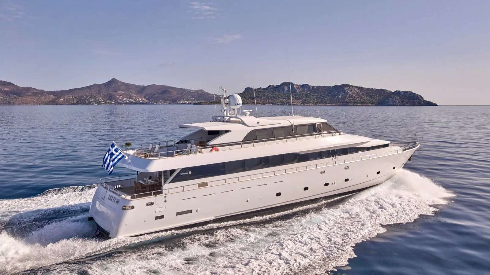 LET IT BE motor yacht in Greece