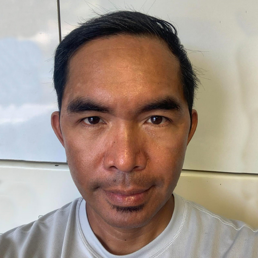 Deckhand Ryan Gavino