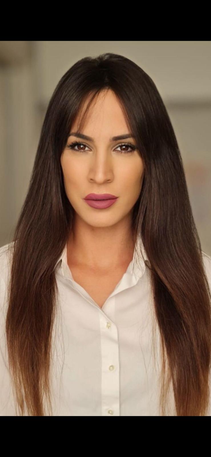 Hostess Karla Paleka
