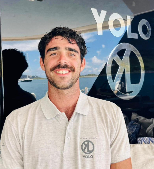 Deckhand Salvador Cata Faine